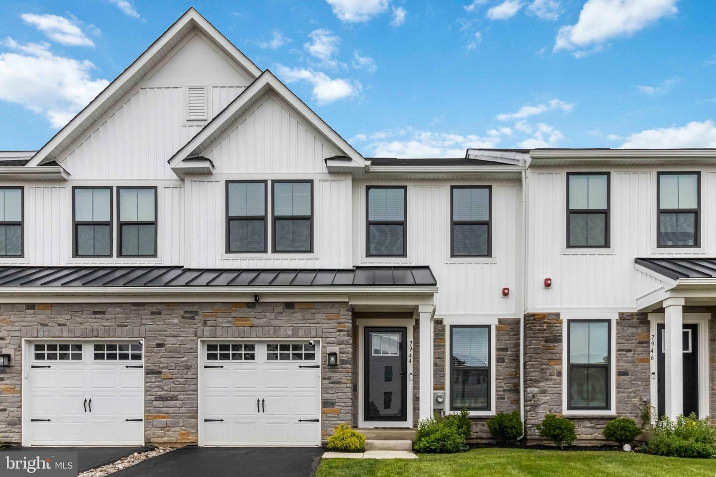 Property Photo: 7944 Milltown Circle PA 19012