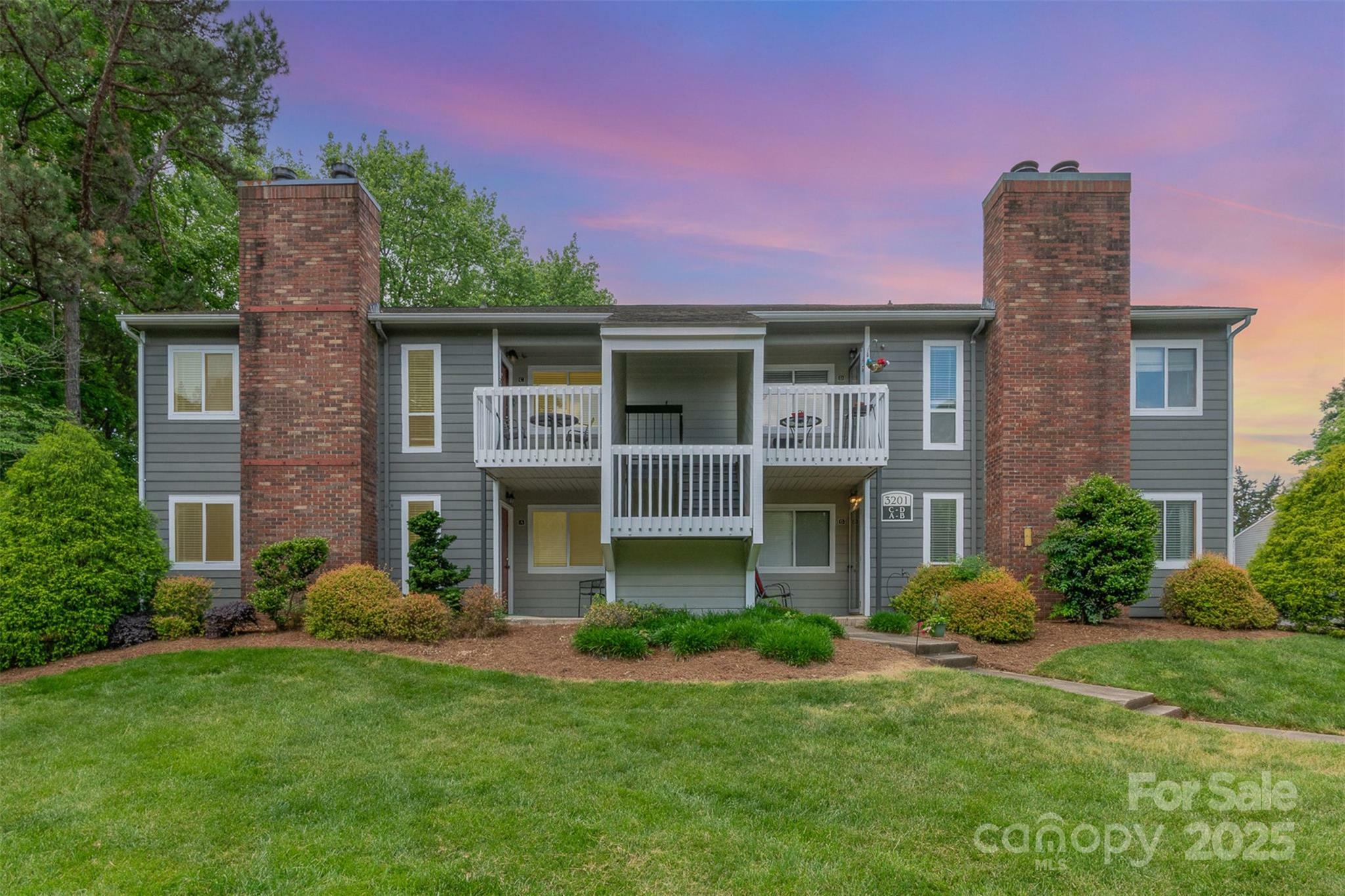 Property Photo: 3201 Heathstead Place C NC 28210