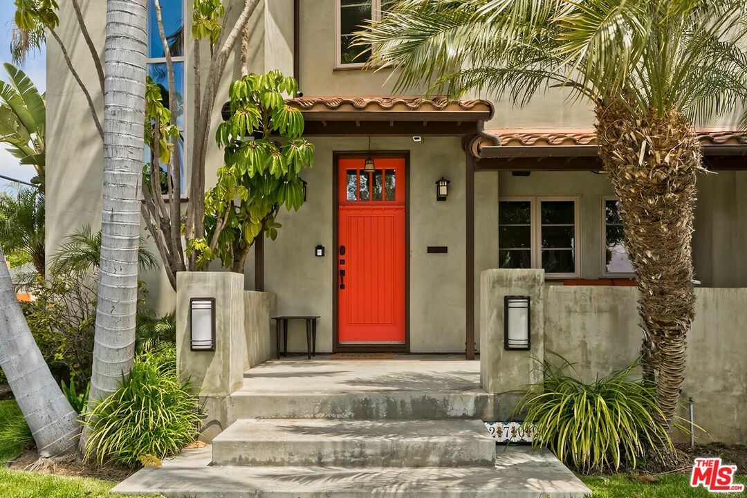 Property Photo: 2700 Midvale Ave CA 90064