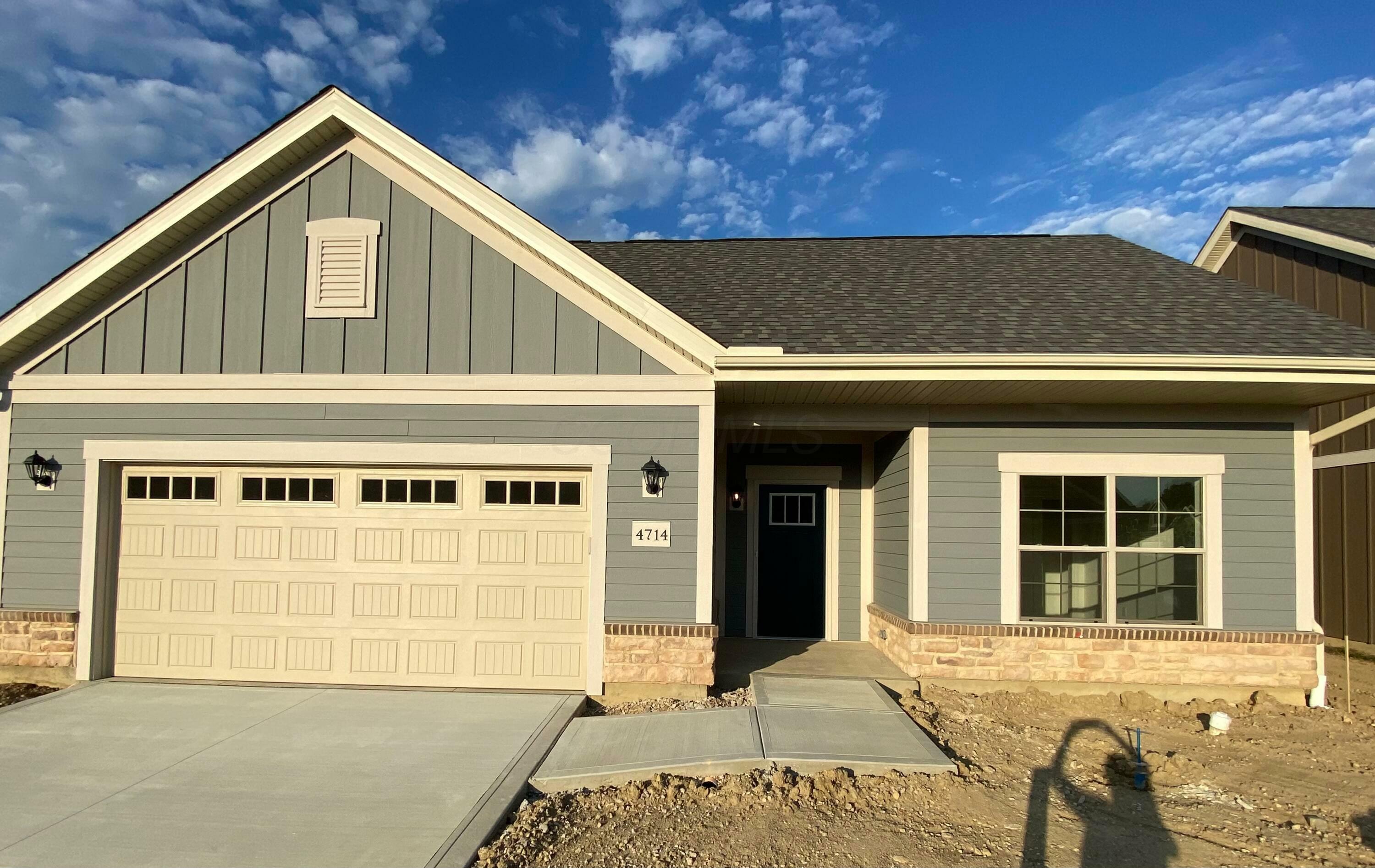 4714 Champion Lane  Hilliard OH 43026 photo