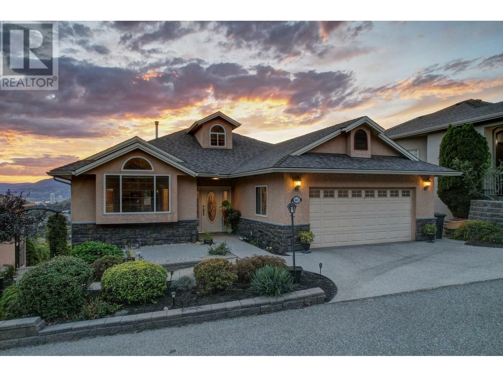 Property Photo: 665 Denali Drive BC V1V 2P5