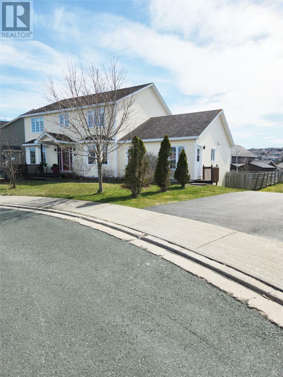 Photo de la propriété: 11 Ivydale Place NL A1L 0E9