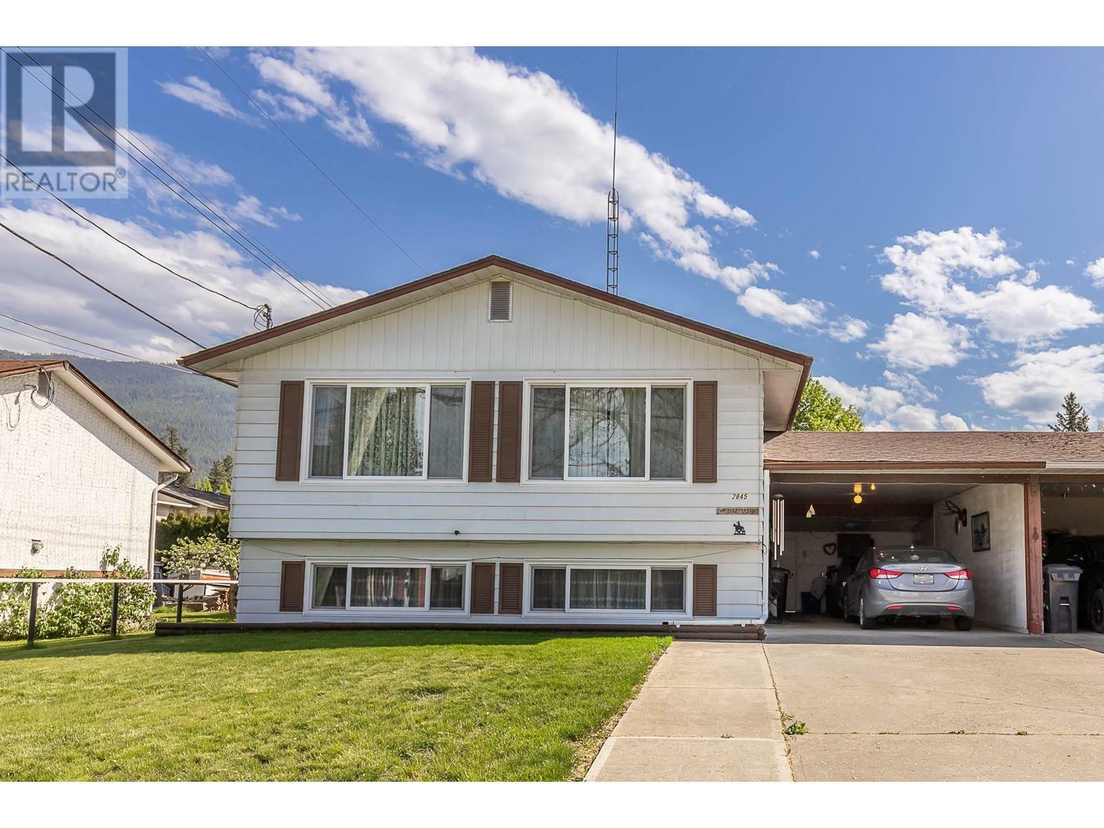 2845 Burns Avenue  Armstrong BC V0E 1B2 photo