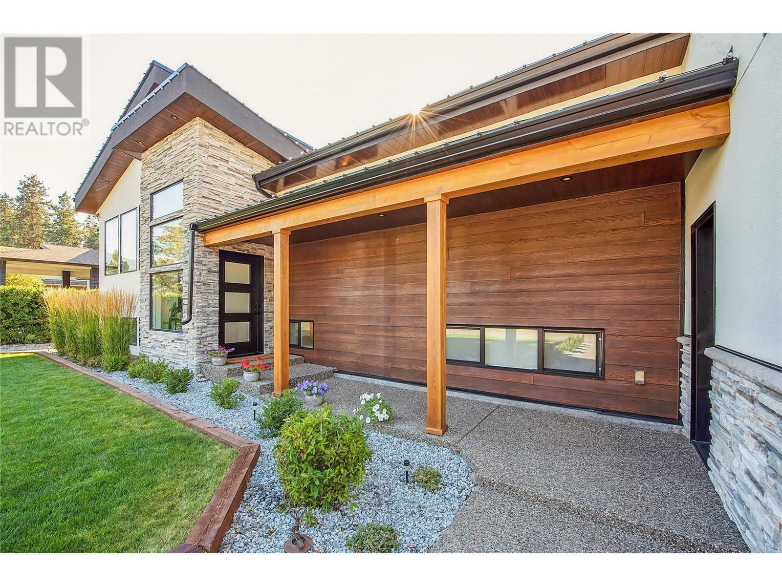 Property Photo: 4354 Kensington Drive BC V1W 2L8