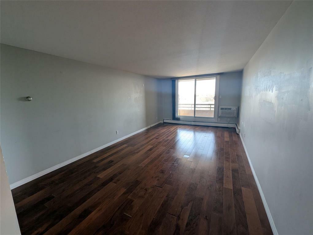 Property Photo: 180 Beliveau Road MB R2M 1T1