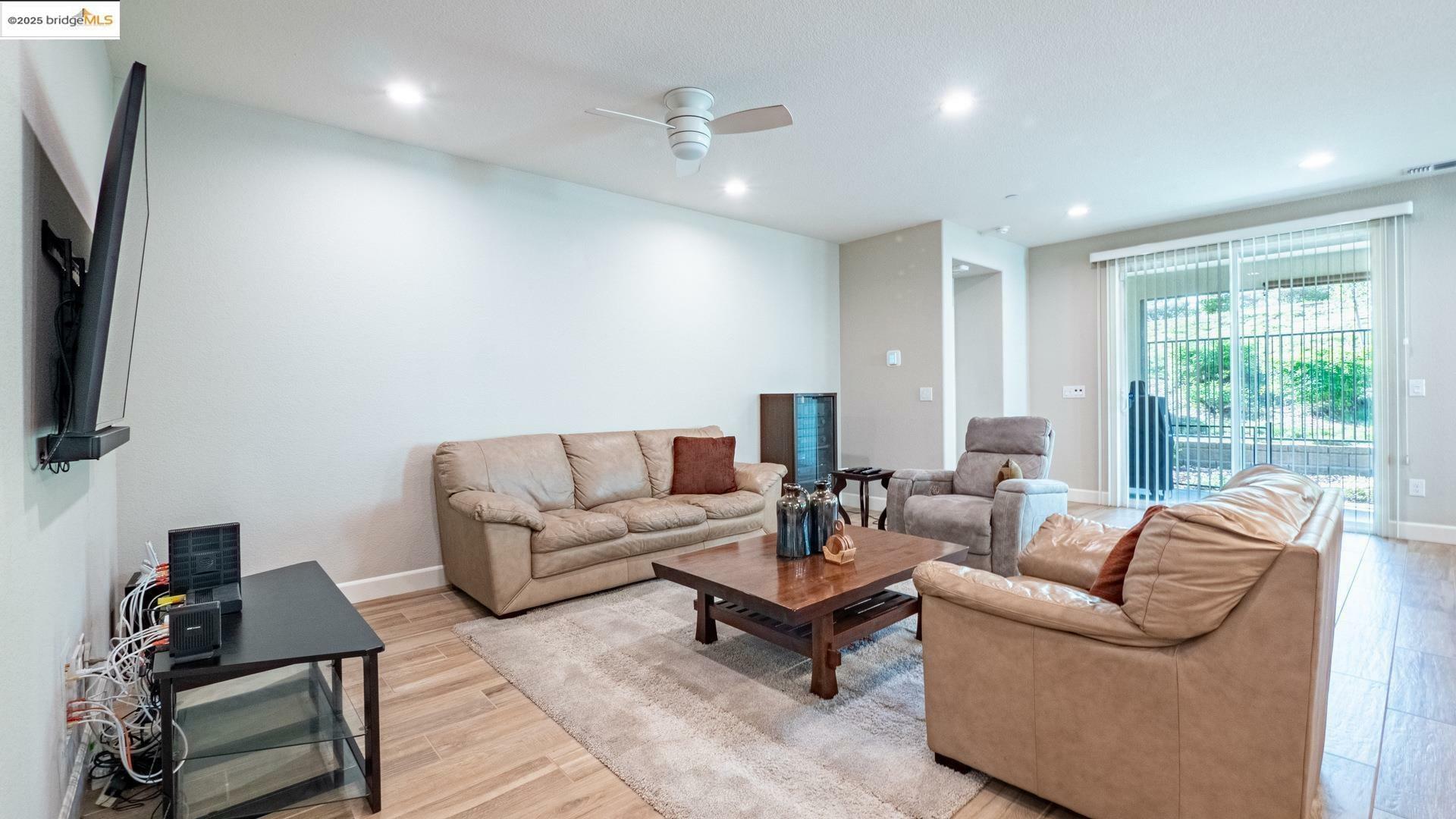 Property Photo: 1546 Spumante Ln CA 94513