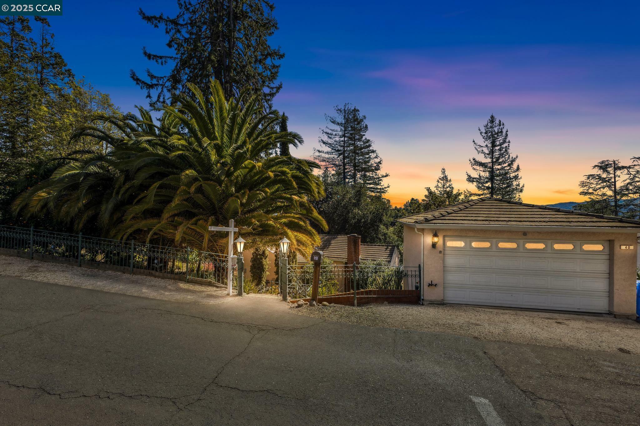 40 Las Palomas  Orinda CA 94563 photo