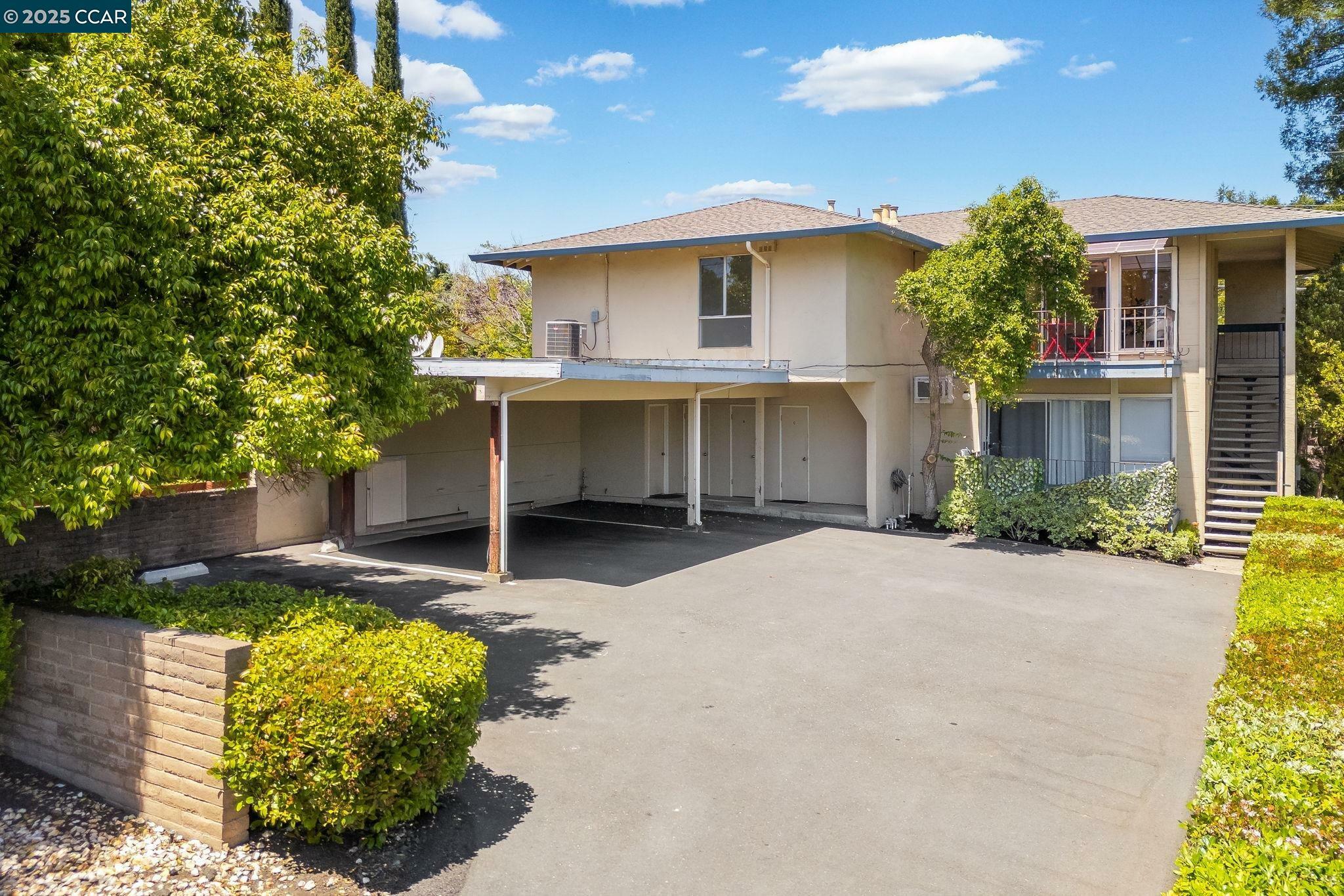 142 Blue Ridge Dr  Martinez CA 94553 photo