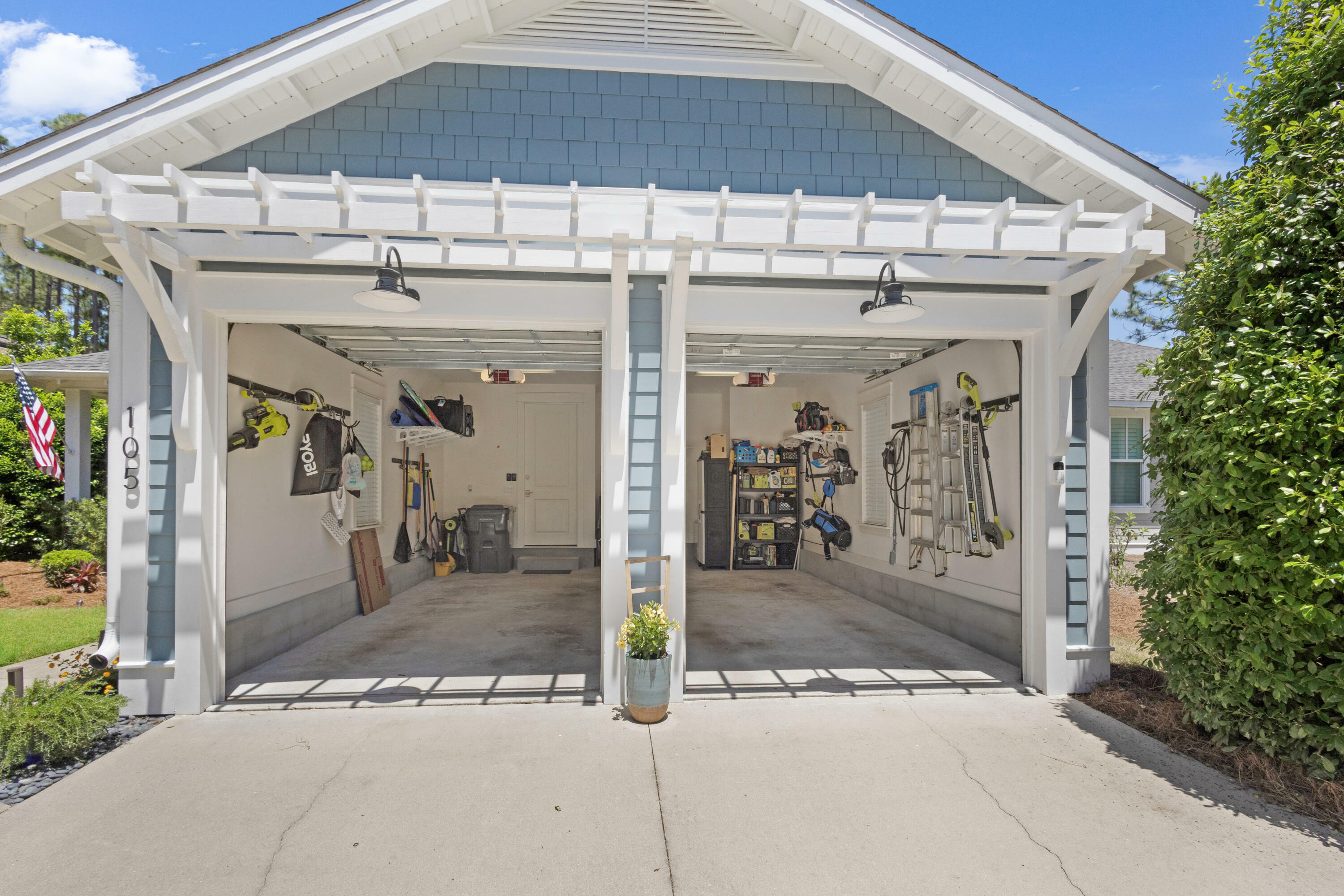 Property Photo: 105 Somersault Lane FL 32461