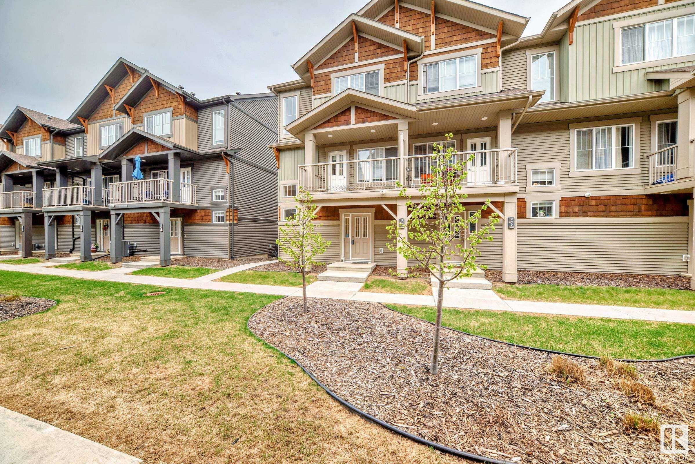 Property Photo: 1005 Graydon Hill Boulevard SW 57 AB T6W 3J5