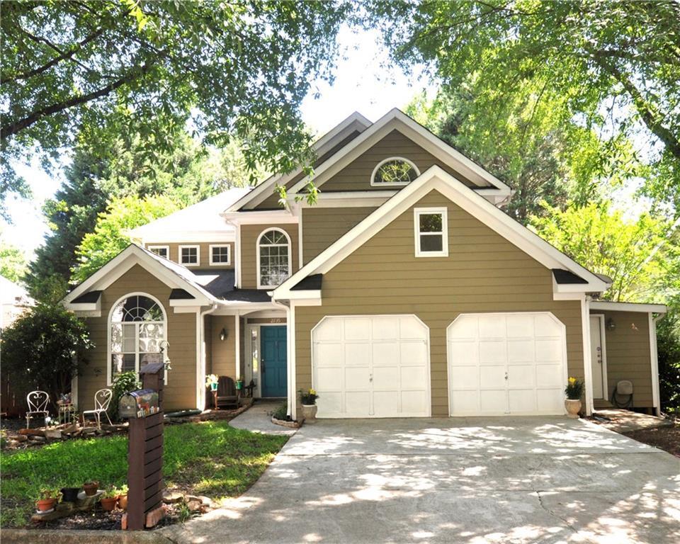 Property Photo: 2735 Royal Bluff GA 30030