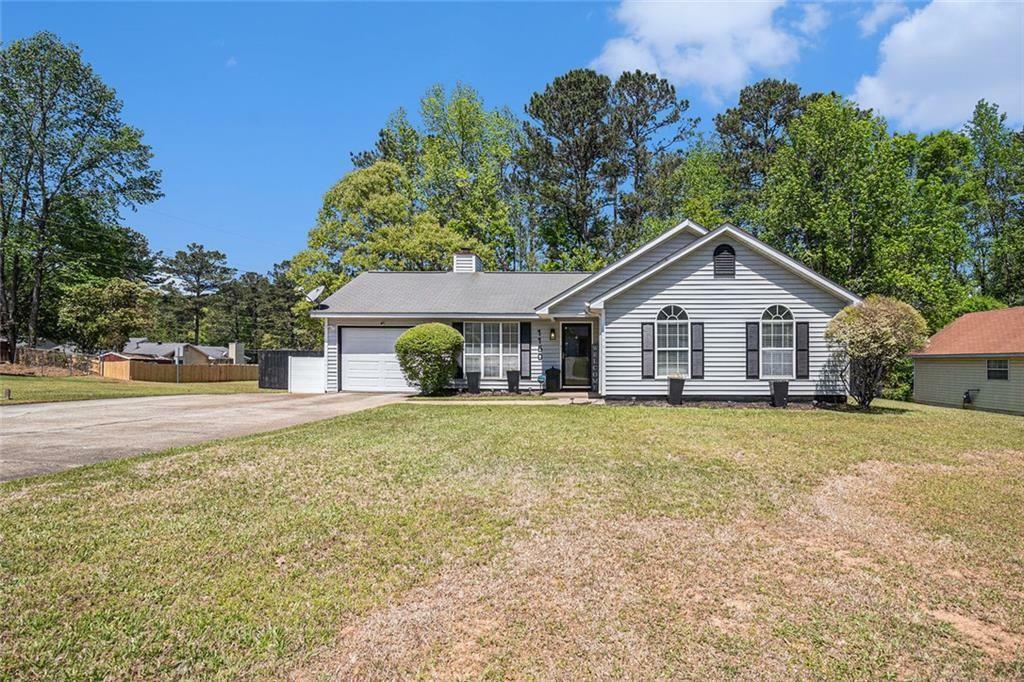 Property Photo: 1150 Bonita Circle GA 30238