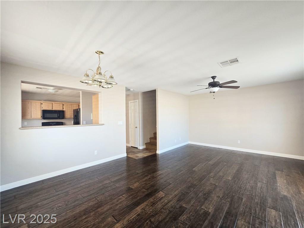 Property Photo: 40 Belle La Blanc Avenue NV 89123