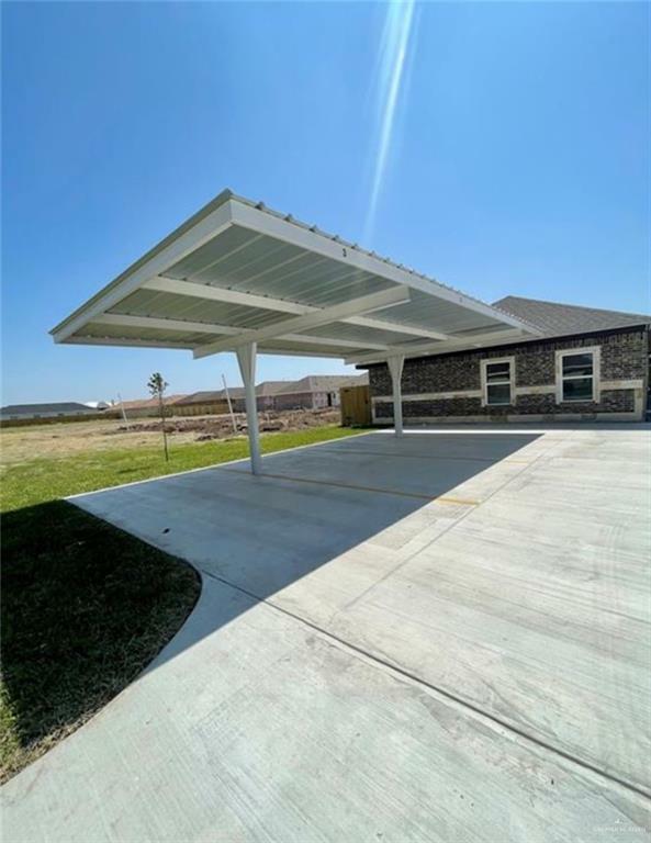 Property Photo: 1101 W Sunset Valley 2 TX 78573