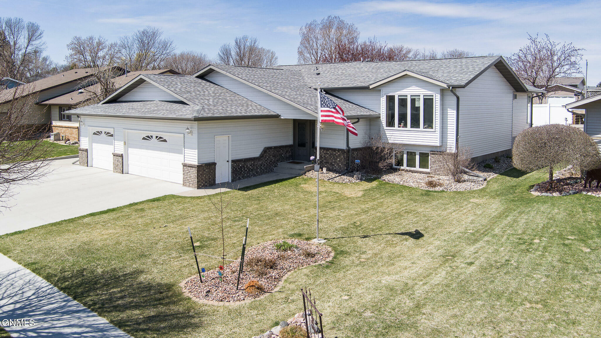 Property Photo: 1501 4th Avenue NE ND 58554