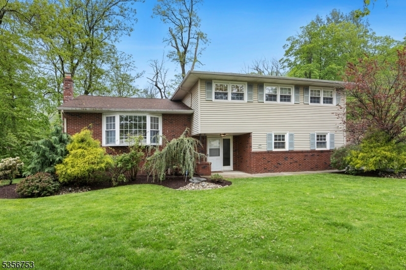9 Copperfield Rd  Scotch Plains Twp. NJ 07076 photo
