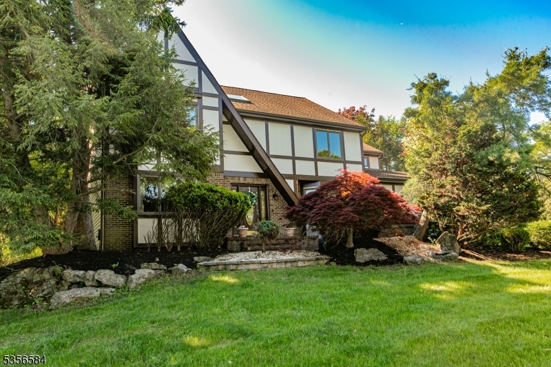 Property Photo: 47 Livingston Dr NJ 08502