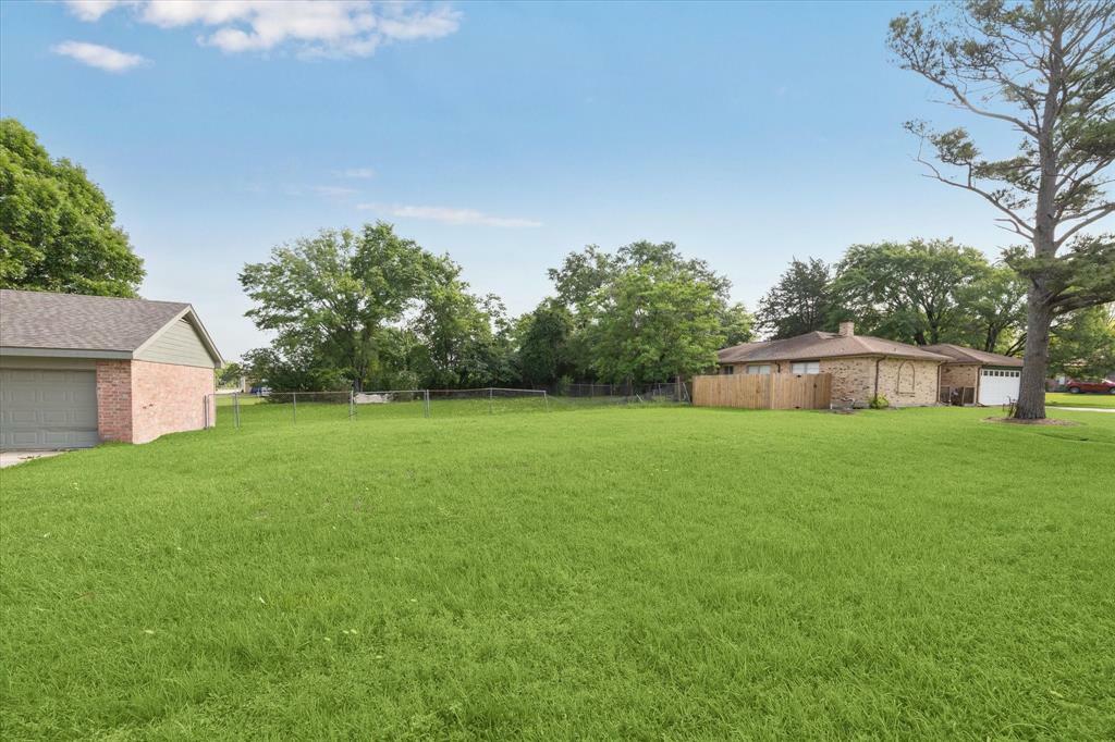 0000 Skyline Drive  Willis TX 77318 photo