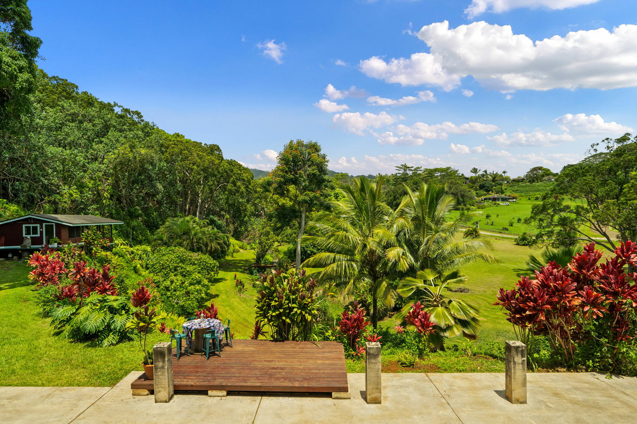 Property Photo: 5880 Kini Pl HI 96746