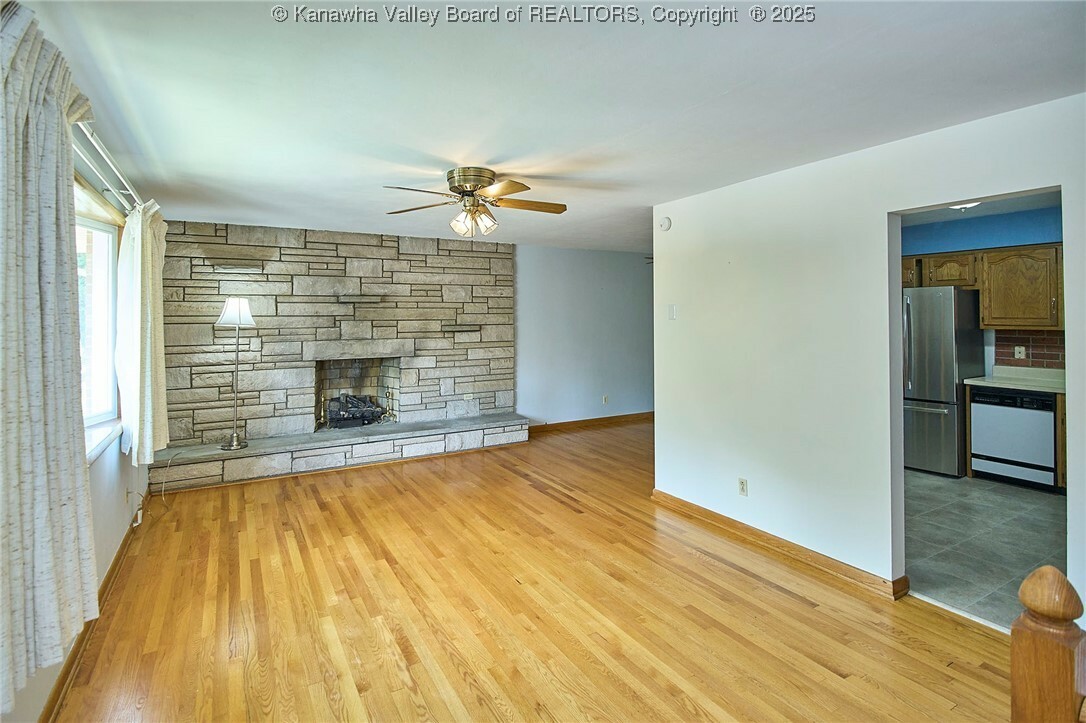Property Photo: 1505 Village Drive WV 25309
