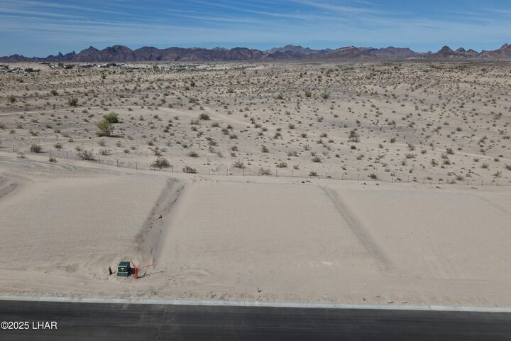 Property Photo: 1557 E North View Dr AZ 86404