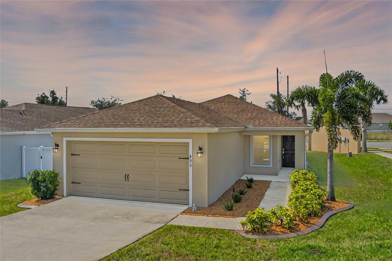 Property Photo: 490 Pentas Lane FL 33844