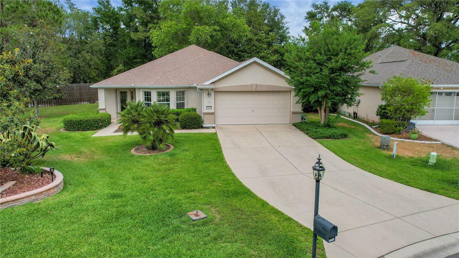 Property Photo: 13050 SE 89th Circle FL 34491