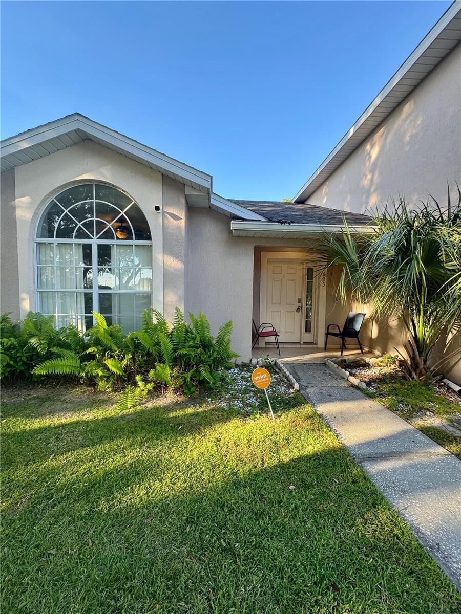 Property Photo: 1603 Emily Court FL 34744