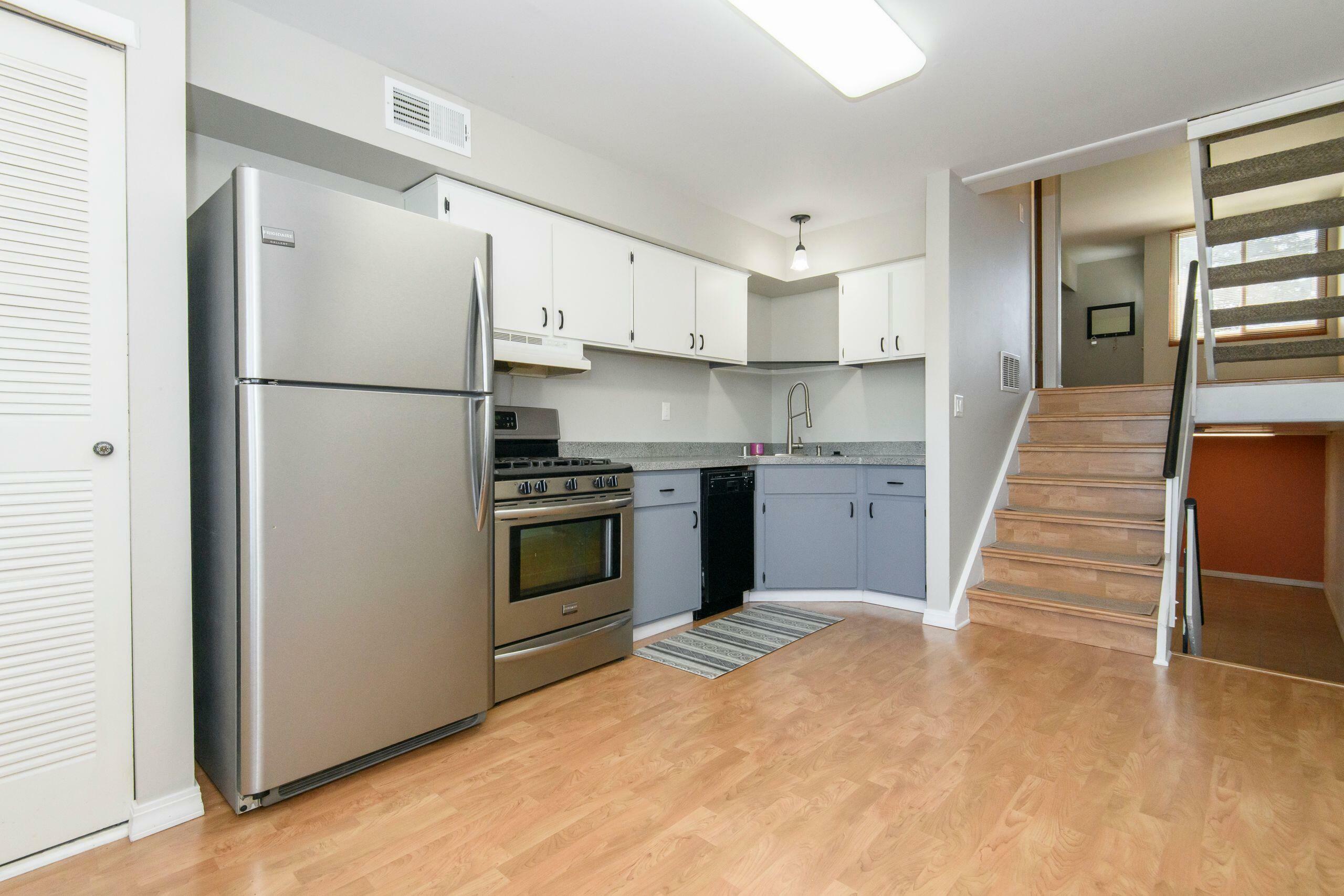 Property Photo: 1432 Big Bend Rd J WI 53189