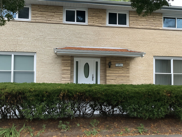 401 Dewey Avenue  Evanston IL 60202 photo