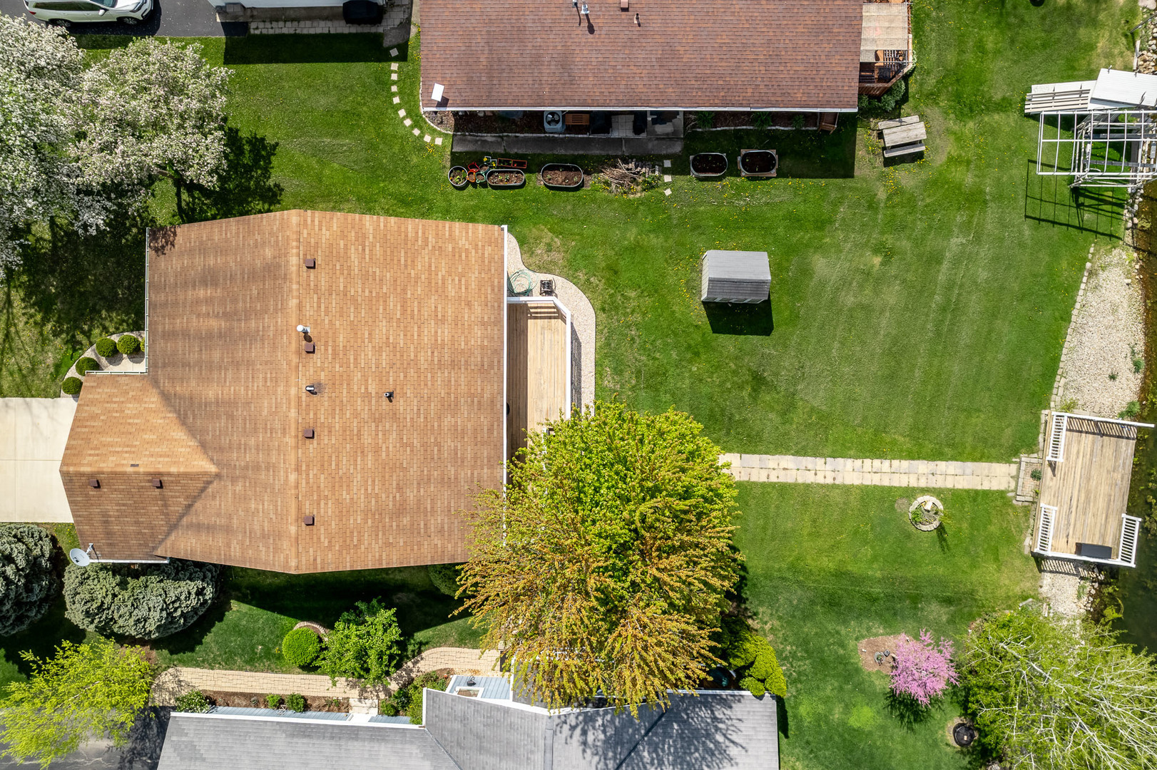 Property Photo: 1016 NE Candlewick Drive IL 61065