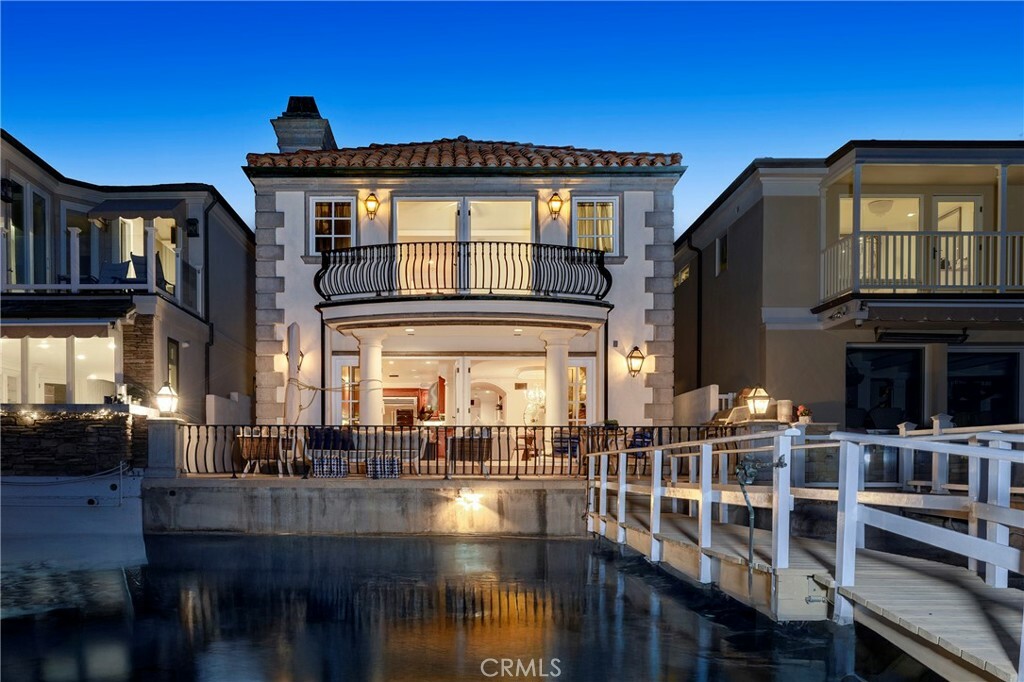 Property Photo: 339 Via Lido Soud CA 92663