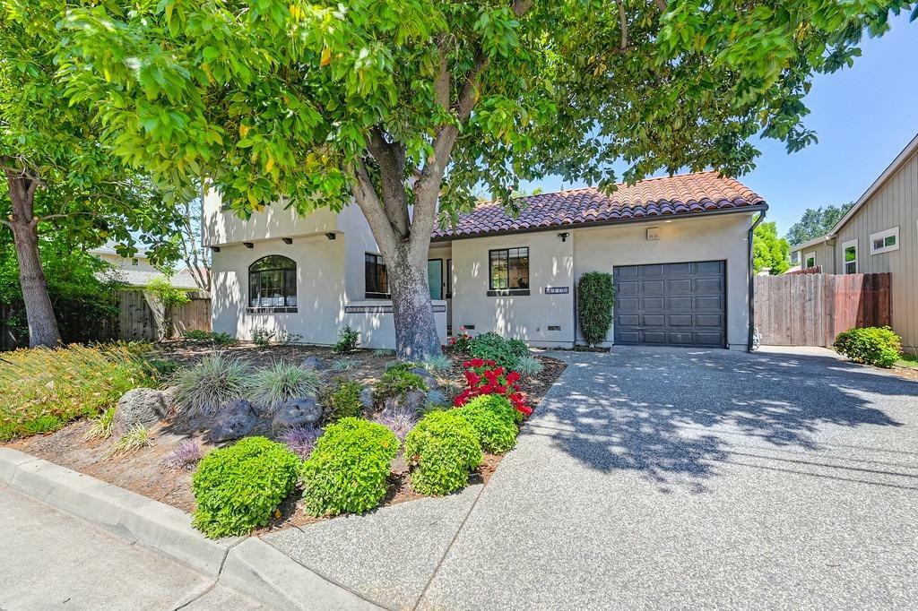 Property Photo: 849 10th Avenue CA 95818