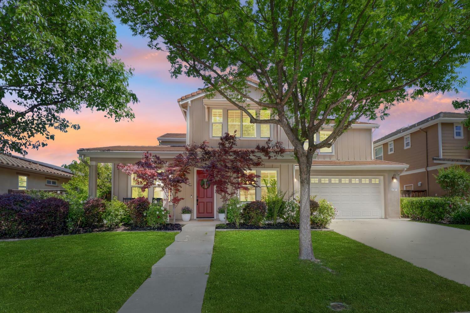Property Photo:  2213 Boarding House Court  CA 95765 