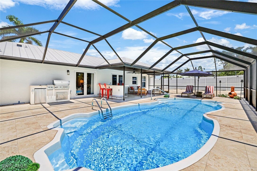 Property Photo: 1935 San Marco Road FL 34145