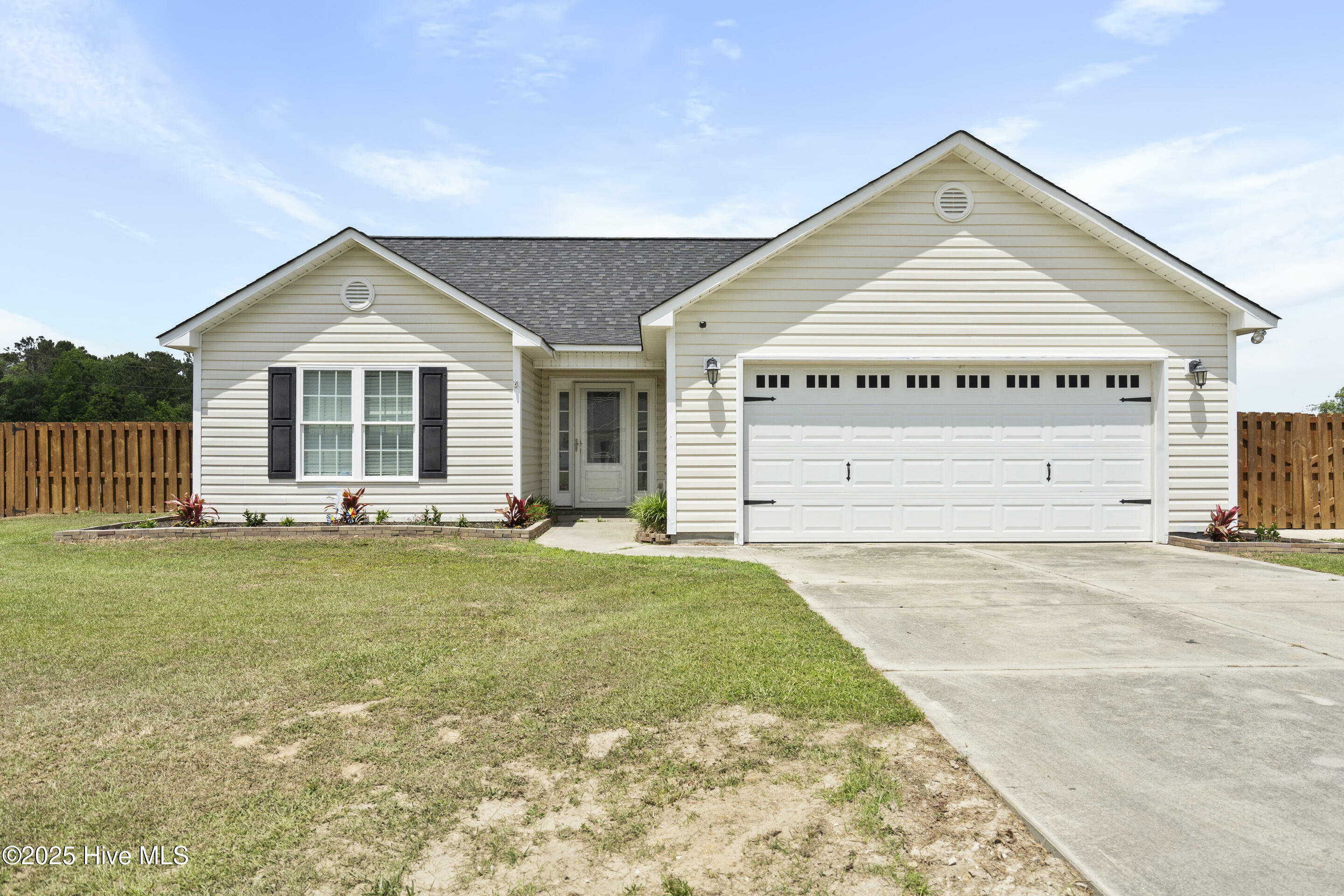 Property Photo: 201 Cherry Blossom Drive NC 28574