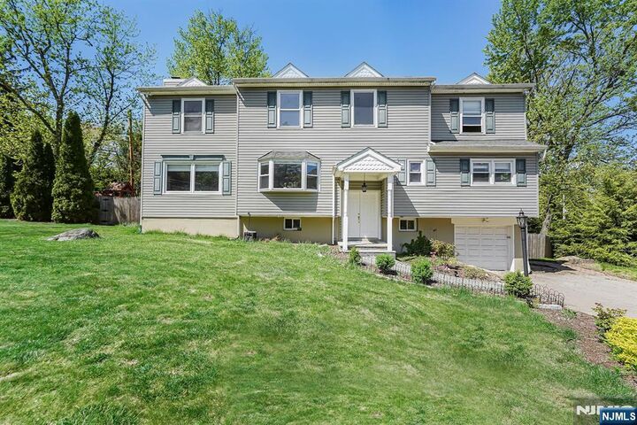 72 Siek Road  Butler Borough NJ 07405 photo