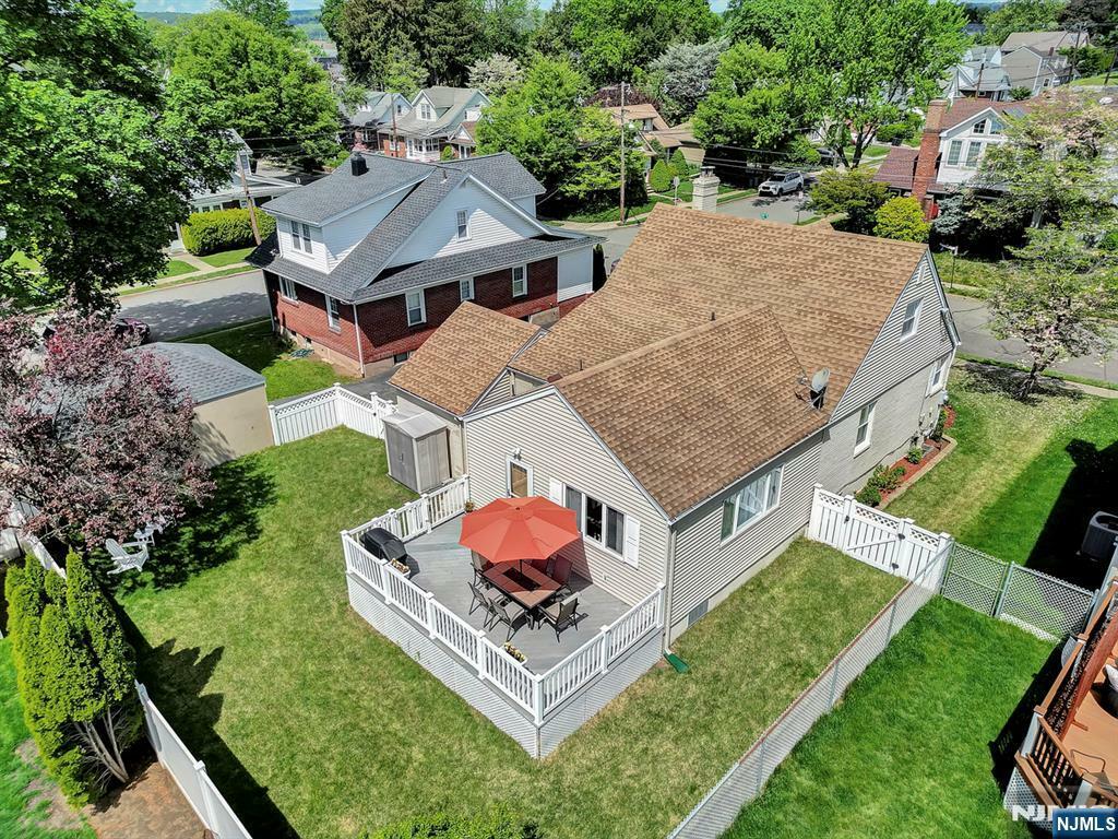 Property Photo: 13-08 Floral Avenue NJ 07410