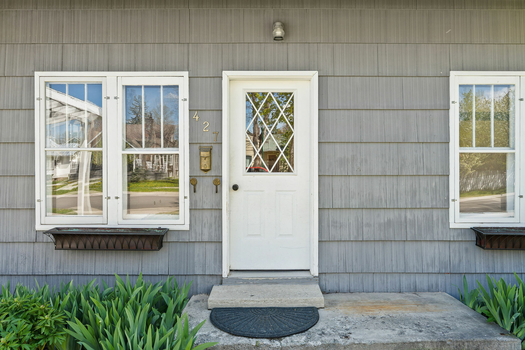 Property Photo: 427 Somers Avenue MT 59937