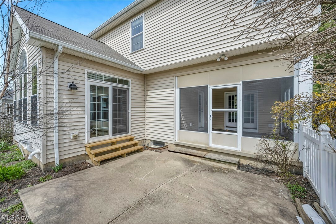 Property Photo: 33145 Canterbury Avenue OH 44012