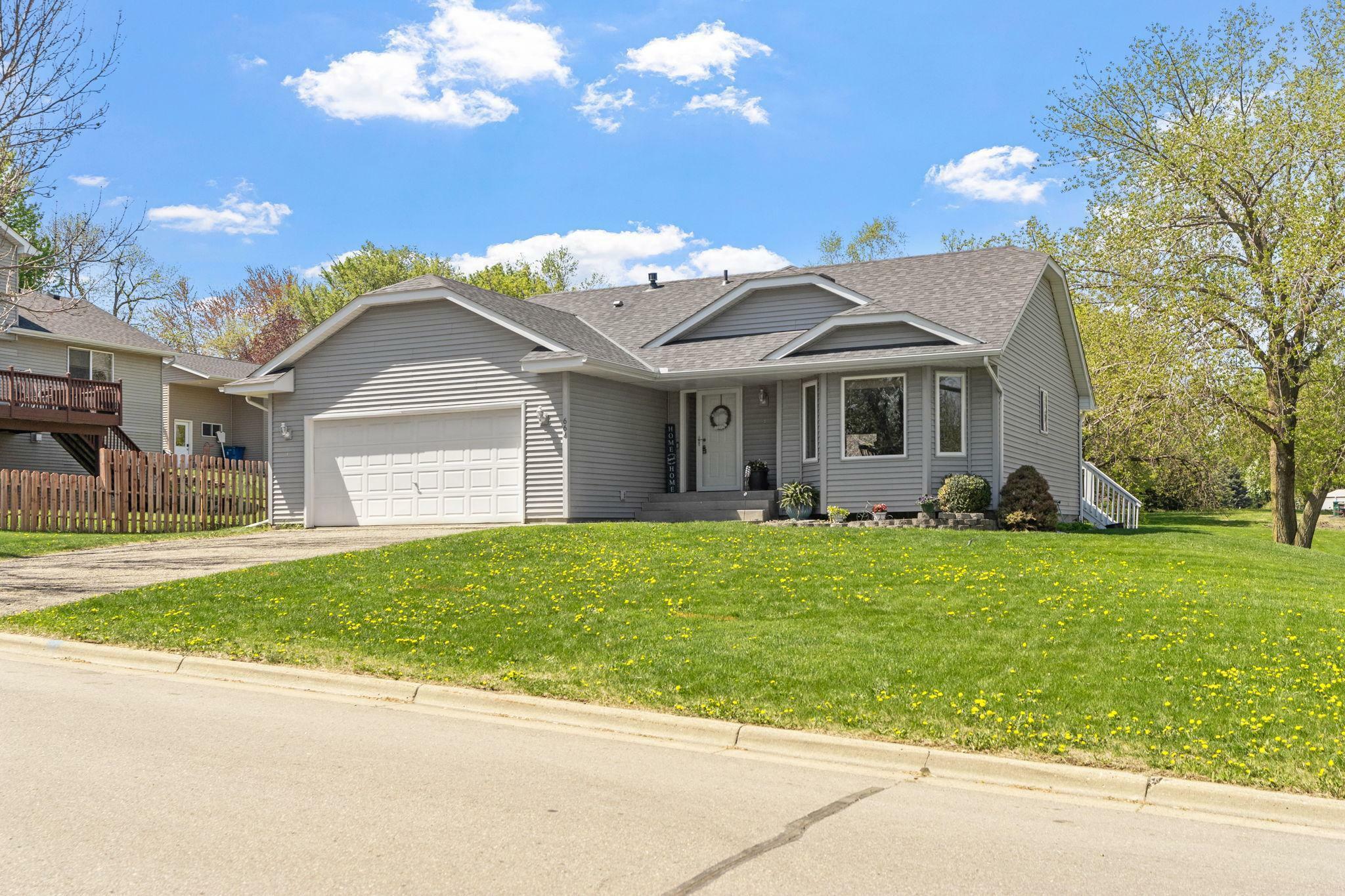 Property Photo: 664 Pheasant Run MN 55395