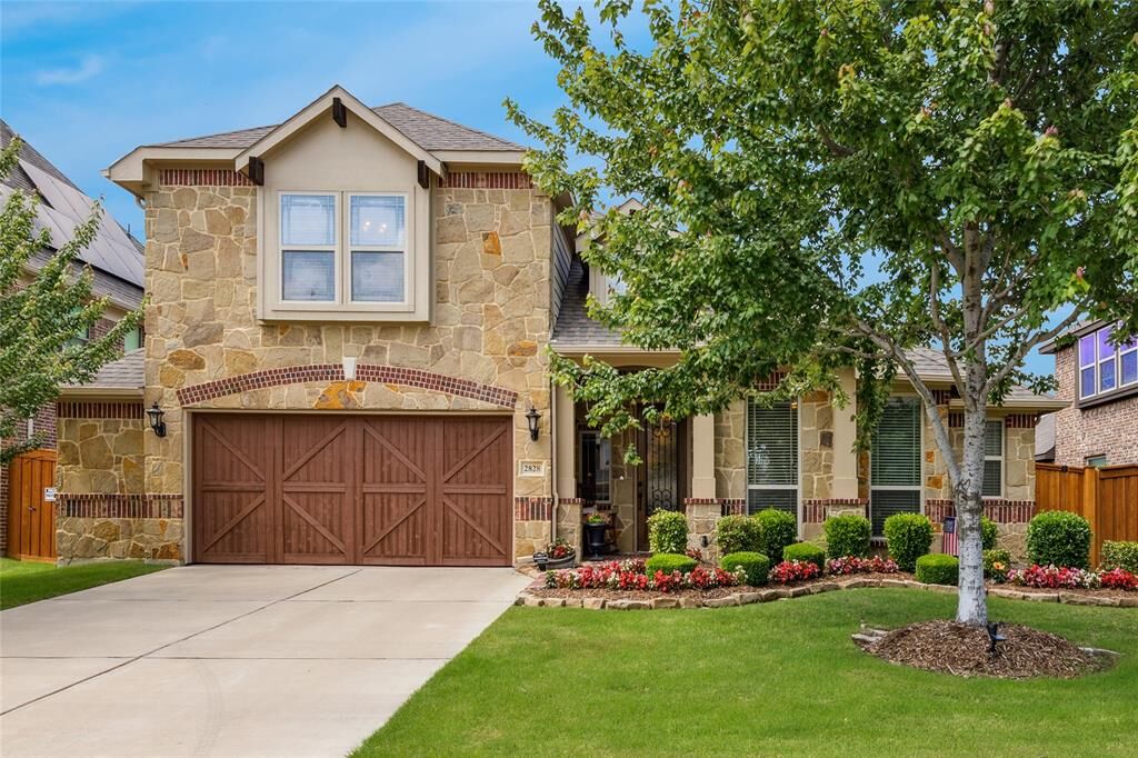 Property Photo: 2828 Mariposa Drive TX 75054
