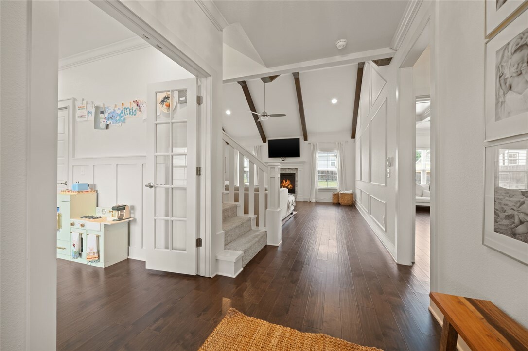 Property Photo: 1004 Chancery Lane AR 72718
