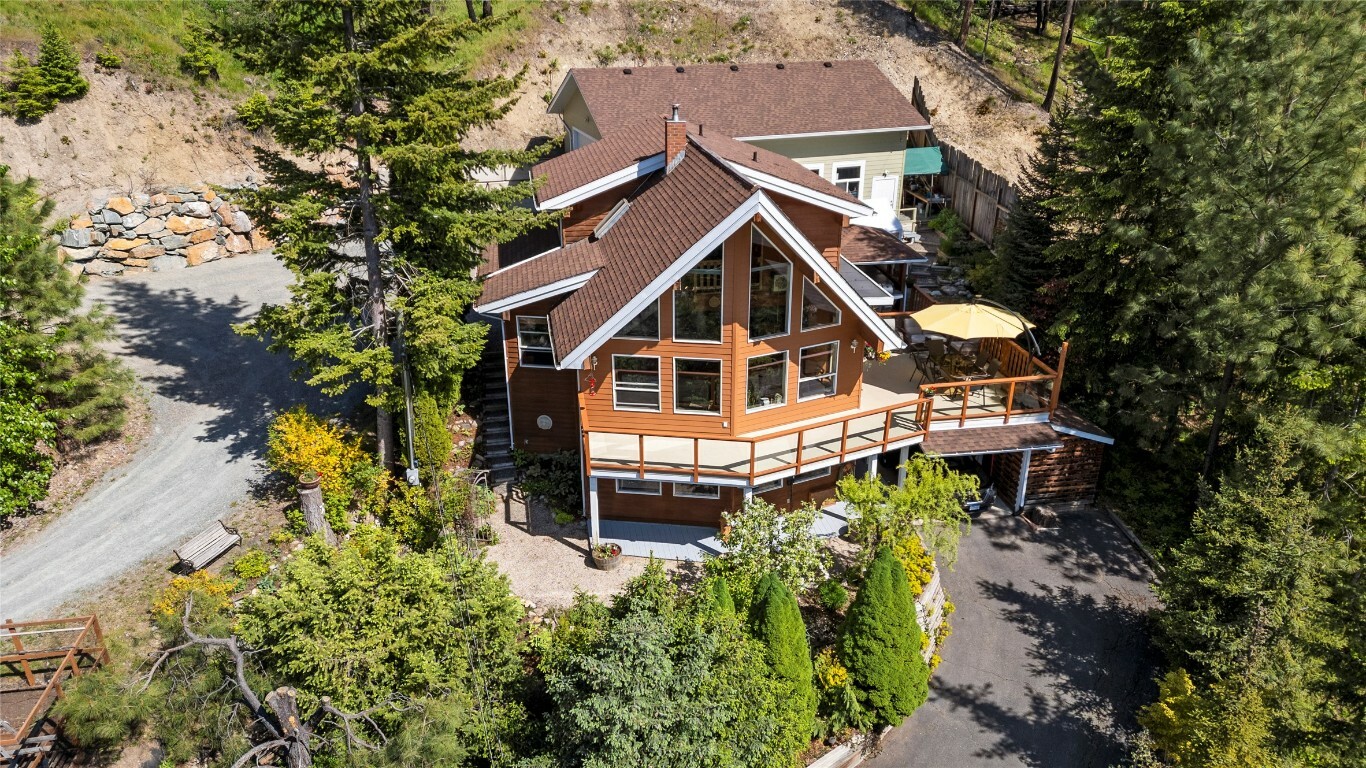 5261 Hlina Road  Celista BC V0E 1M6 photo