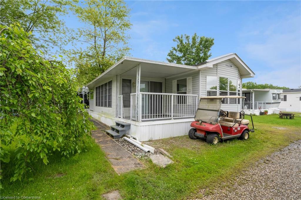 Property Photo:  1001 Haldimand Road 17 211 Pine Street  ON N0E 1E0 