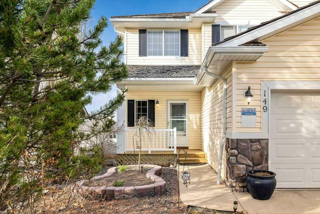 Property Photo:  149 Bow Ridge Crescent  AB T4C 1V2 