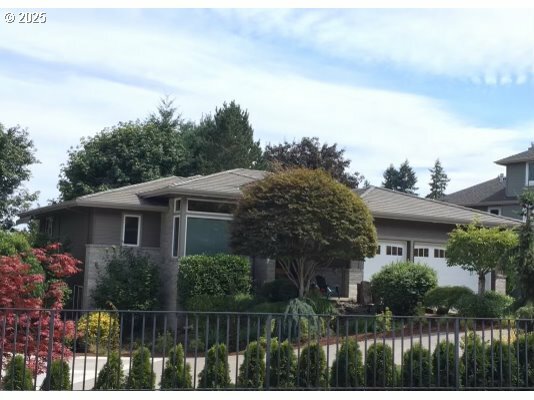 22040 Shannon Pl  West Linn OR 97068 photo