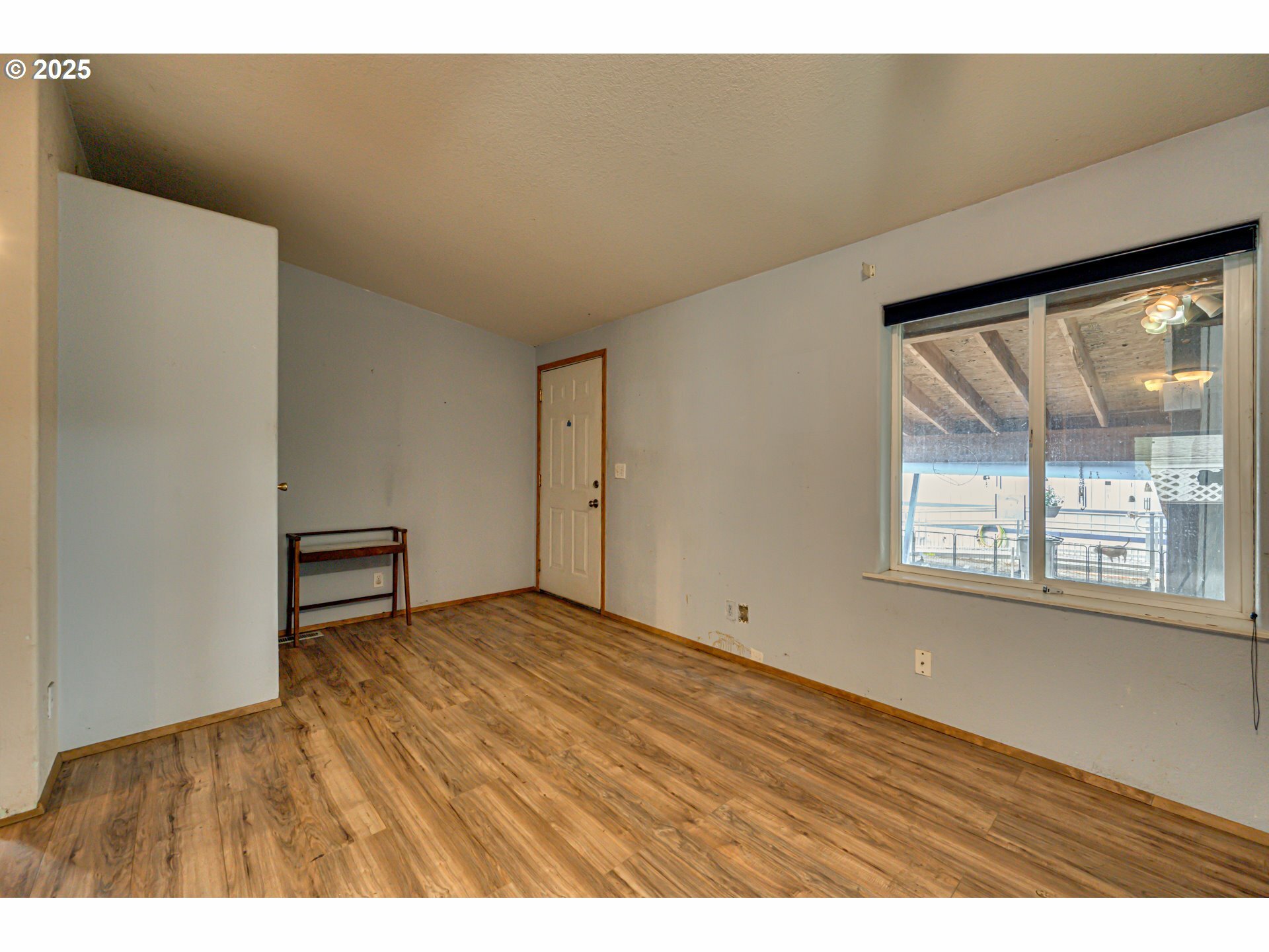 Property Photo: 6610 NW Whitney Rd 40 WA 98665