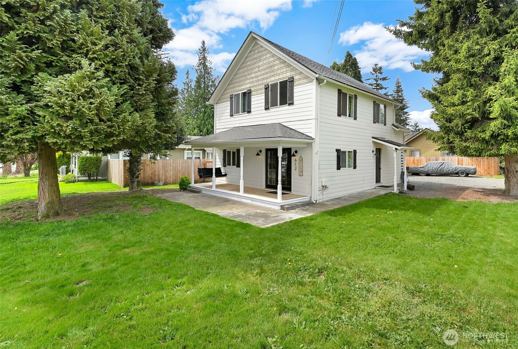 Property Photo: 612 Hunt Avenue WA 98390