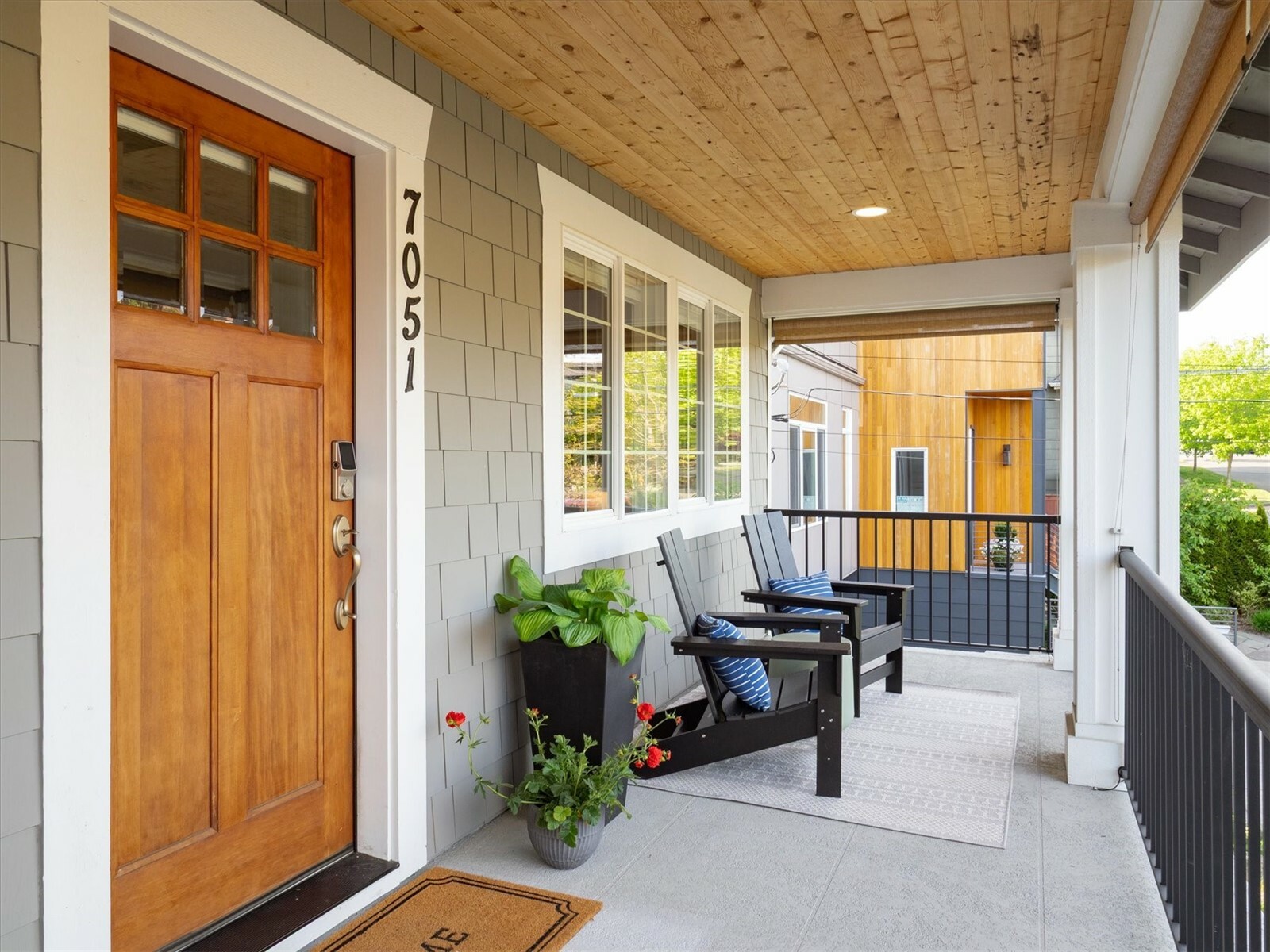 Property Photo: 7051 Alonzo Avenue NW WA 98117
